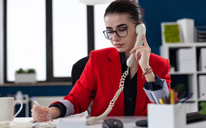 Receptionist